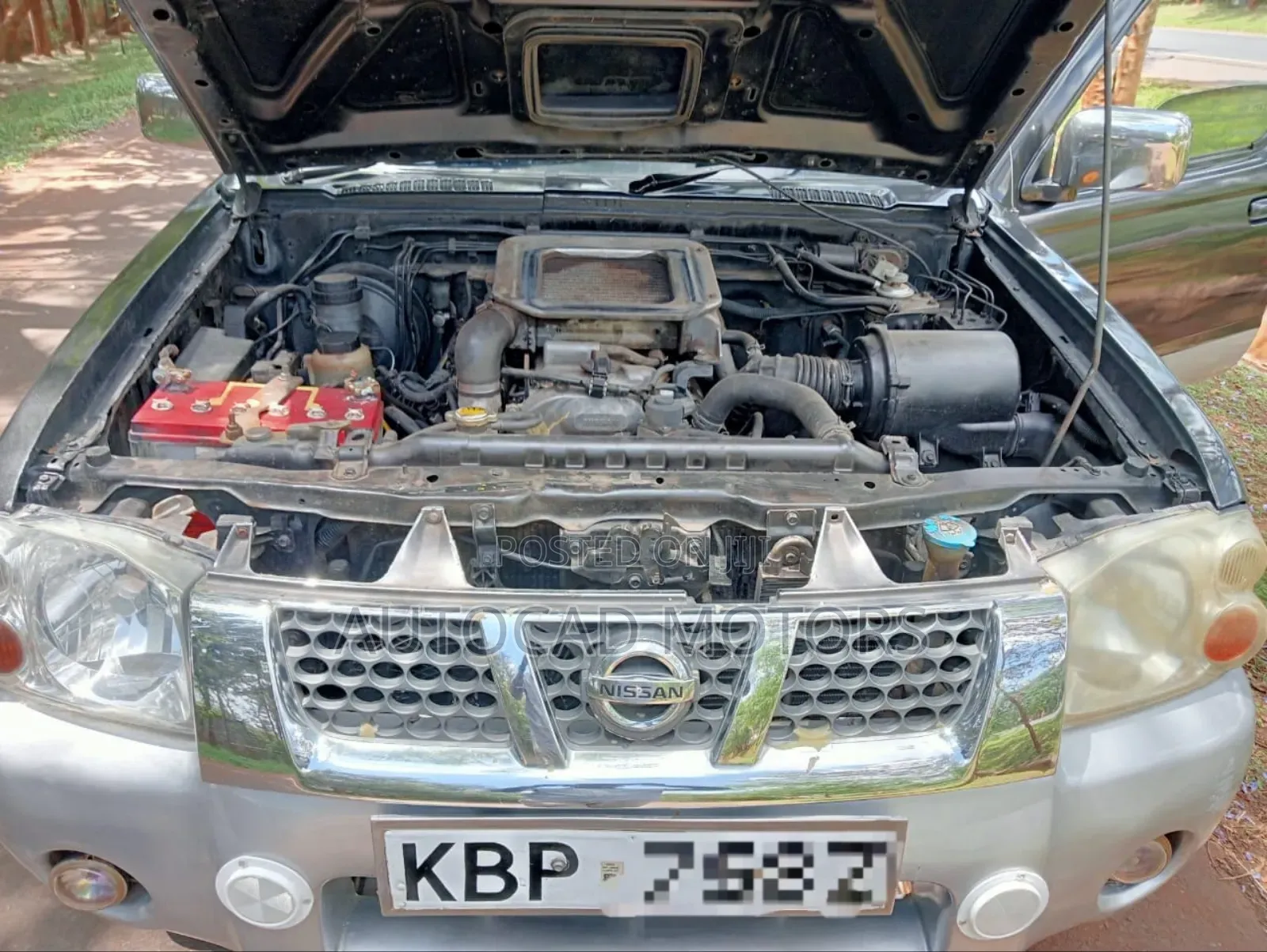 Nissan DoubleCab 2005 Silver
