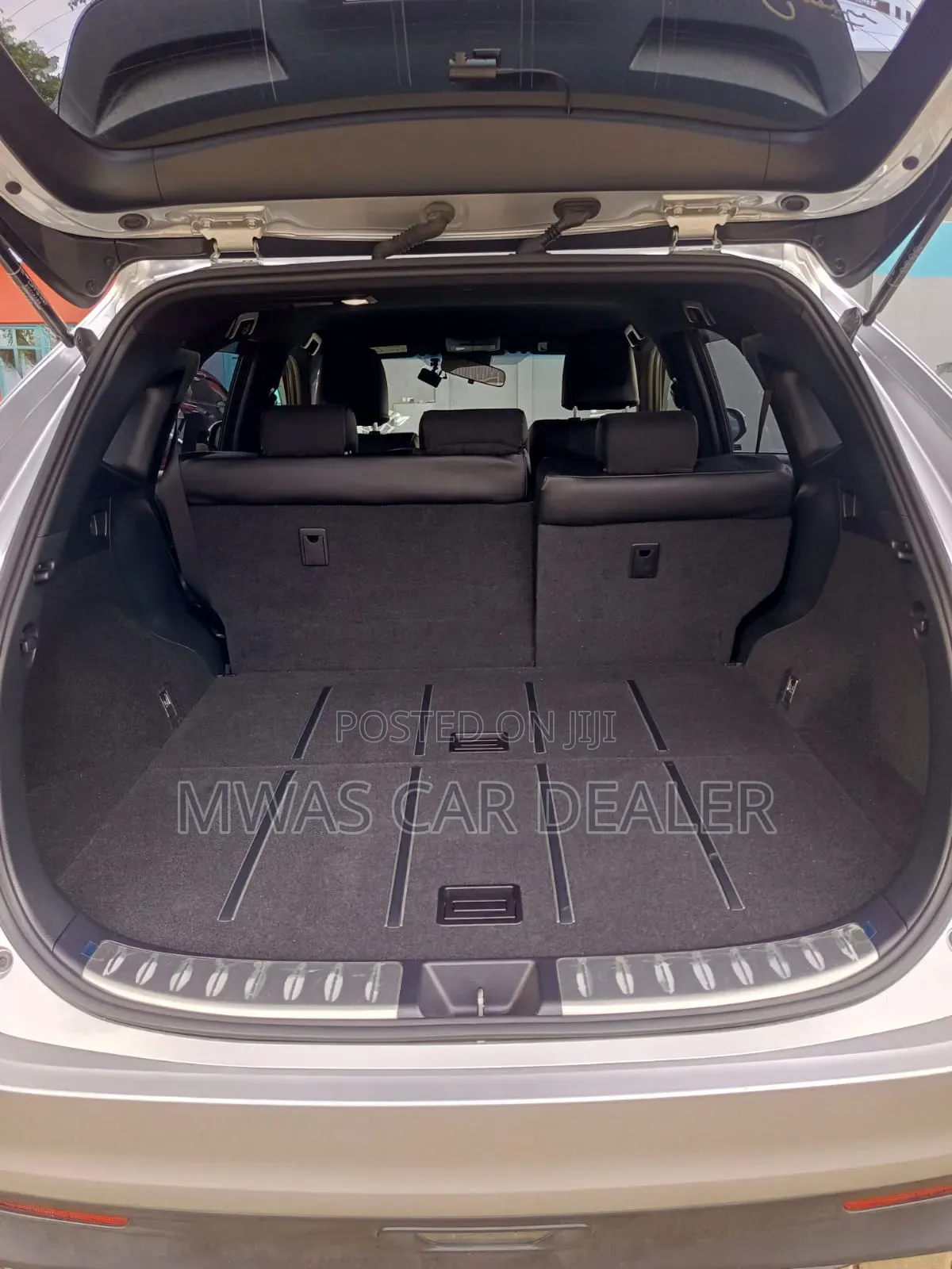 Toyota Harrier 2019 Silver