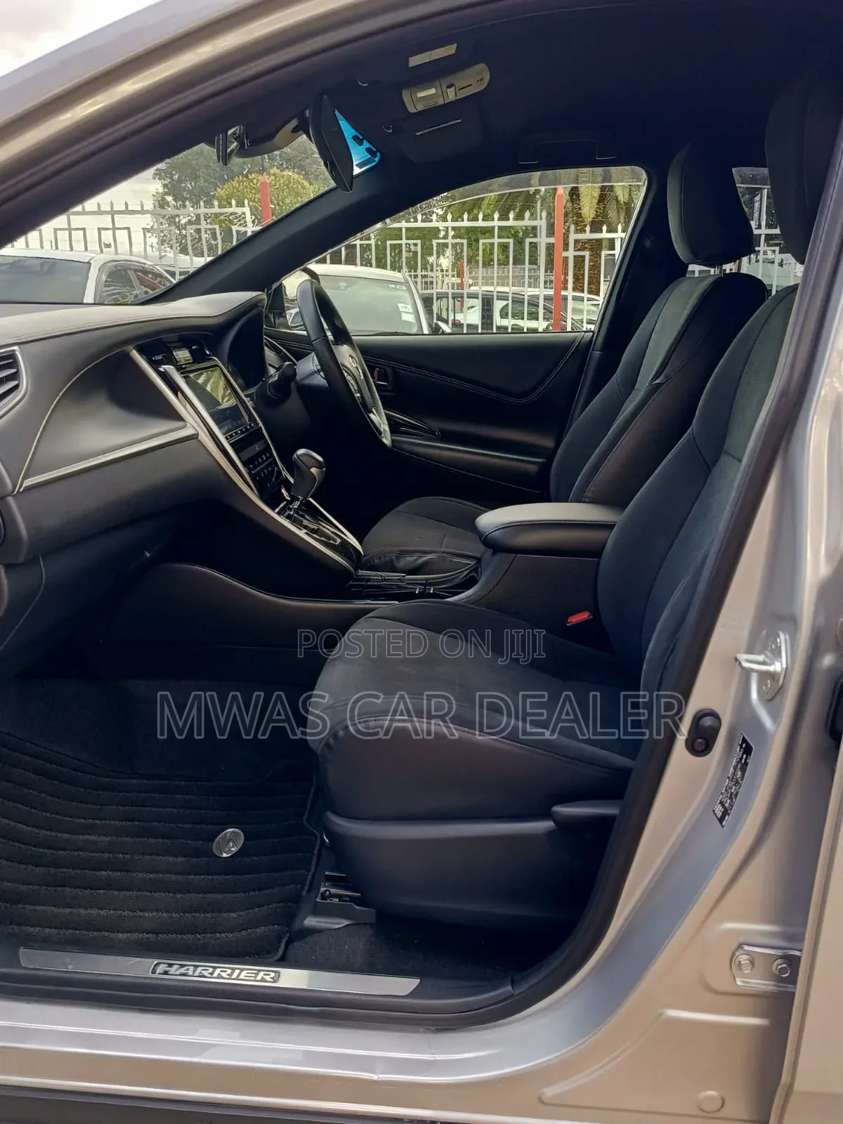 Toyota Harrier 2019 Silver