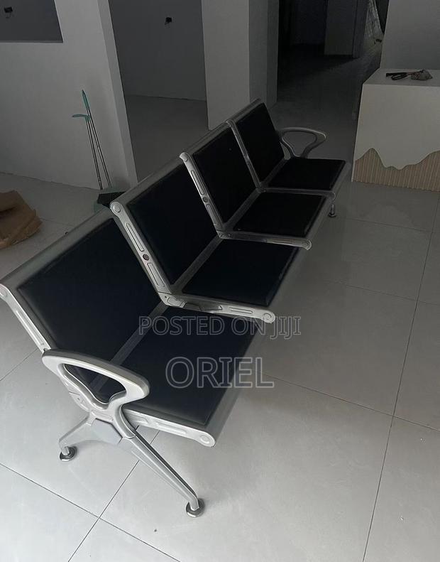 Waiting Area Benches:- Modern 4-Link Office Reception Chair Bench - thumbnail 10