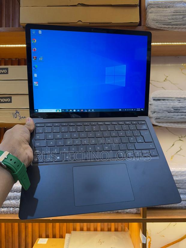 New Laptop Microsoft Surface Laptop 4 16GB Intel Core i7 SSD 512GB - main view