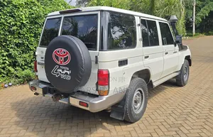 Toyota Land Cruiser 76 Series 2017 Beige
