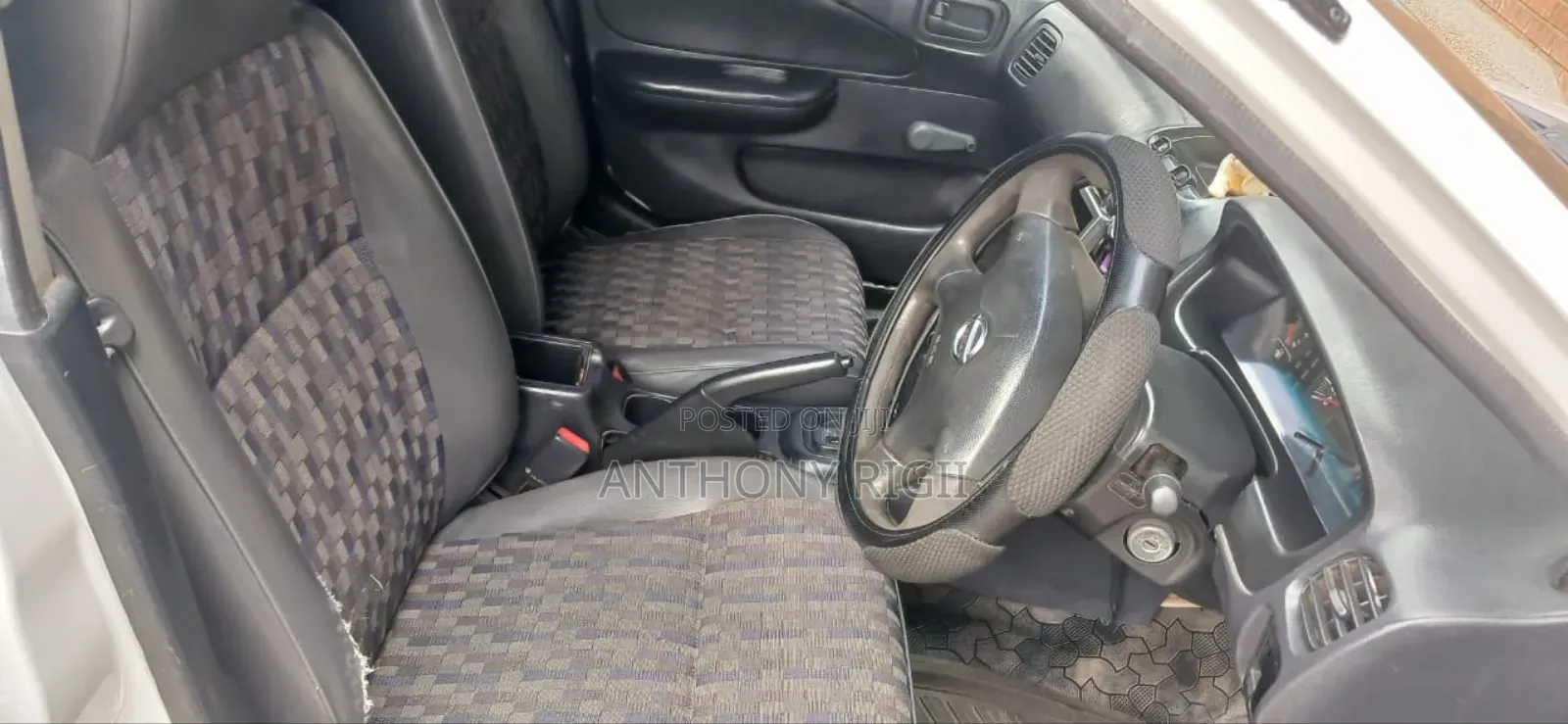 Nissan Wingroad 2005 White