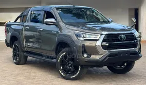 Toyota Hilux Revo Double Cab Deisel 2.4 AWD 2020 Gray