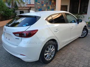 Mazda Axela 2019 White