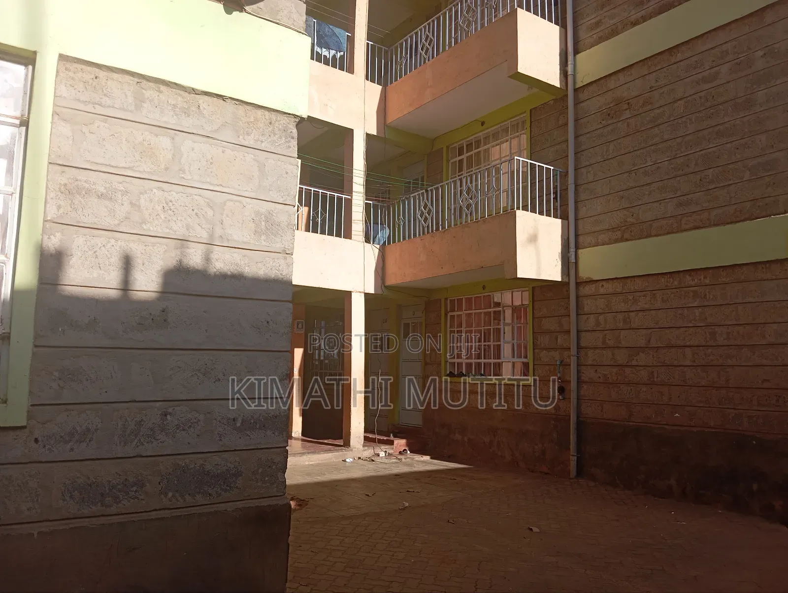 18bdrm Apartment in Cbd, Ongata Rongai for sale