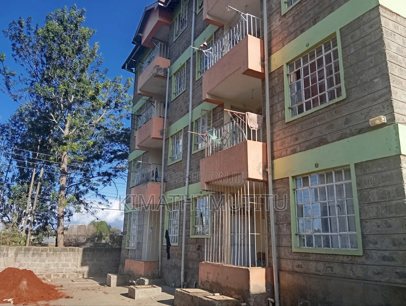 18bdrm Apartment in Cbd, Ongata Rongai for sale