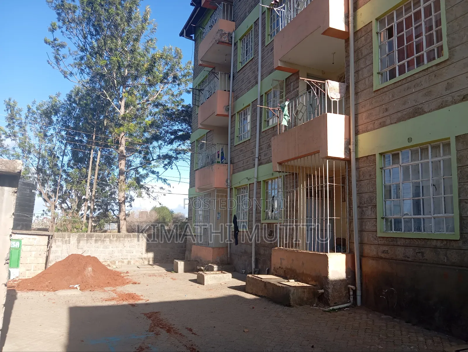 18bdrm Apartment in Cbd, Ongata Rongai for sale