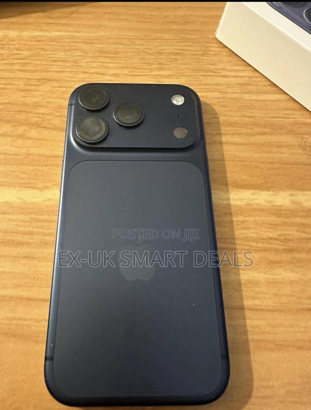 Apple iPhone 17 Pro 256 GB Blue