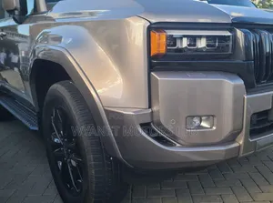 New Toyota Land Cruiser Prado 2.8 2025 Gray