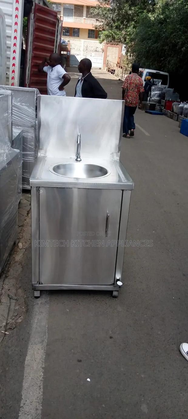 Stainless Steel Hands Washing Station