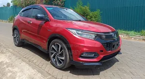 Honda Vezel 2018 Red