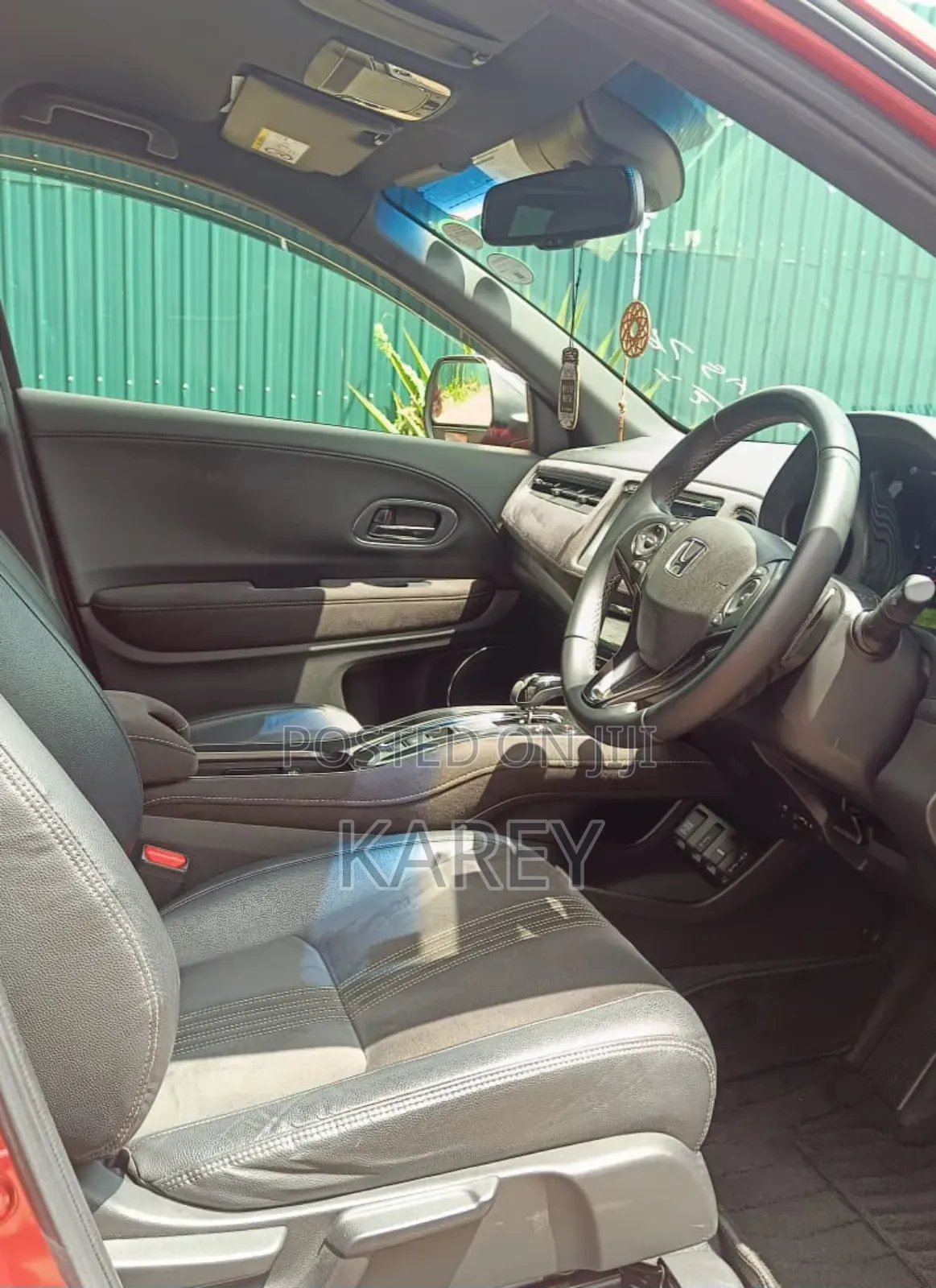 Honda Vezel 2018 Red