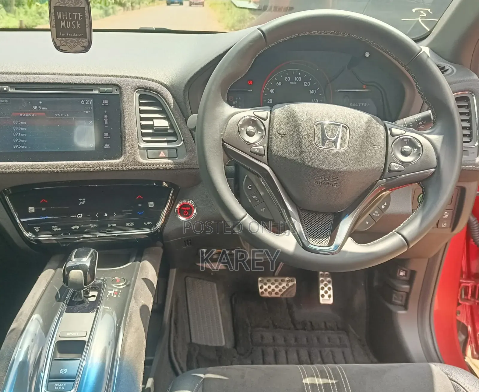 Honda Vezel 2018 Red