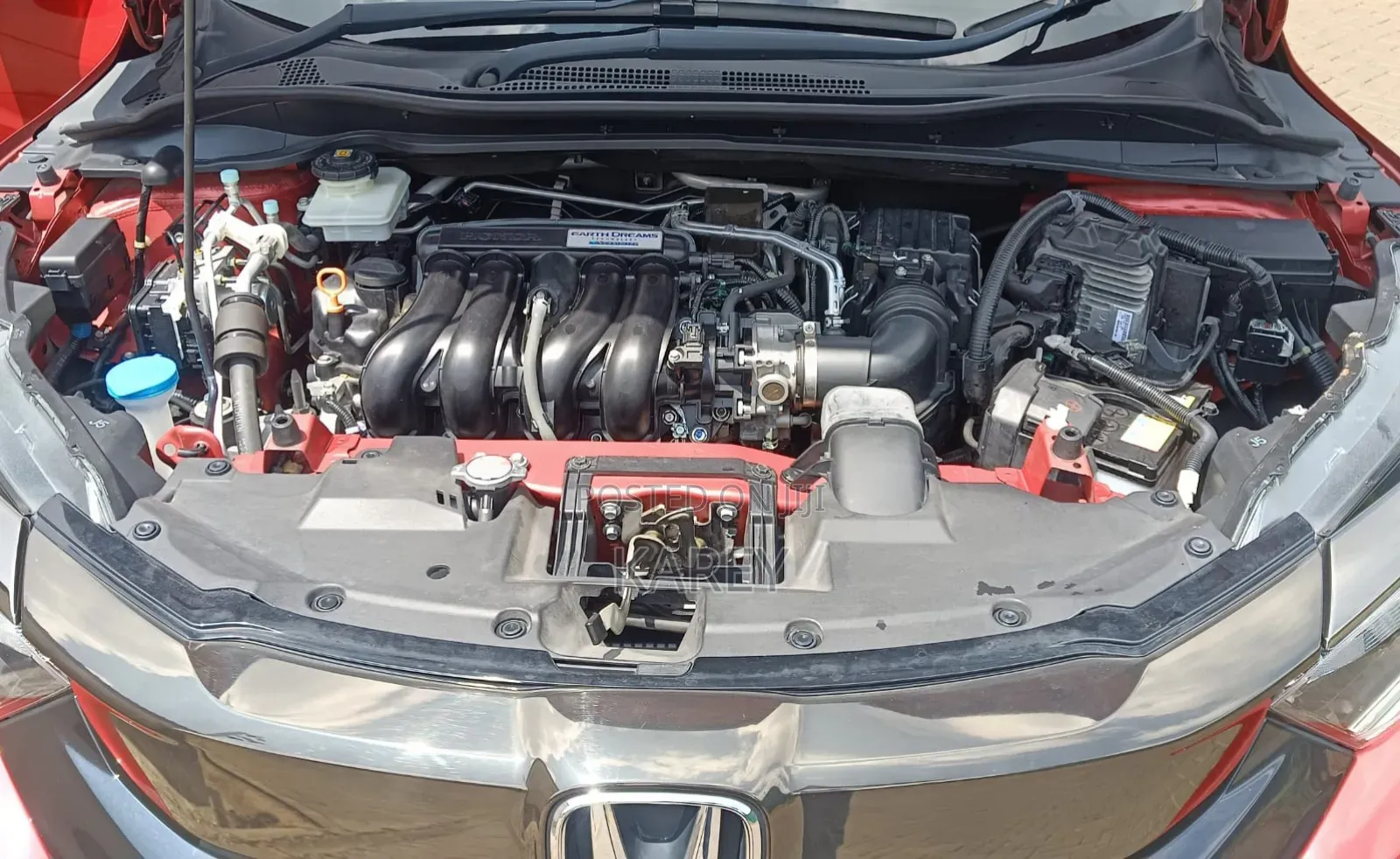 Honda Vezel 2018 Red