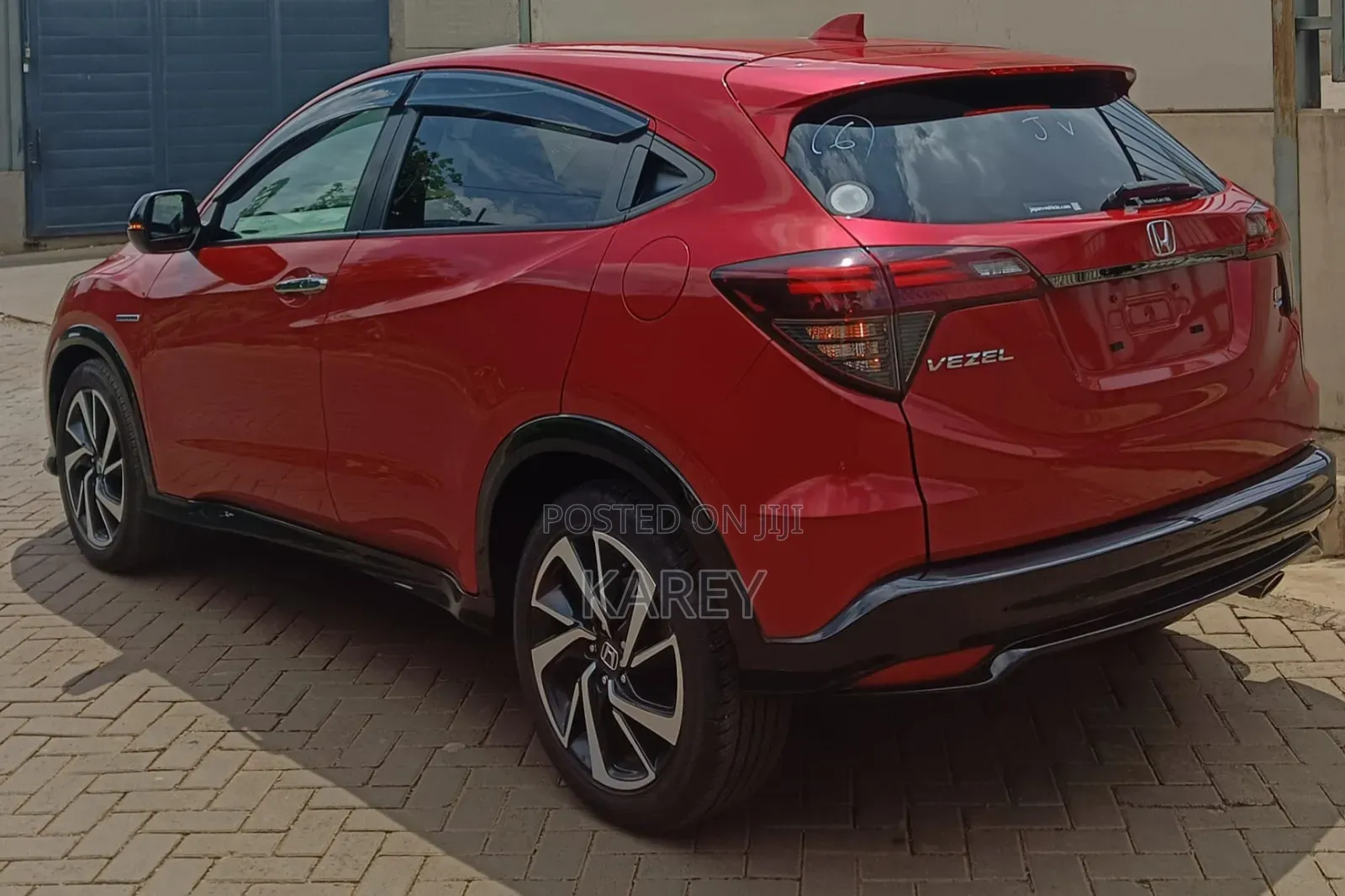 Honda Vezel 2018 Red
