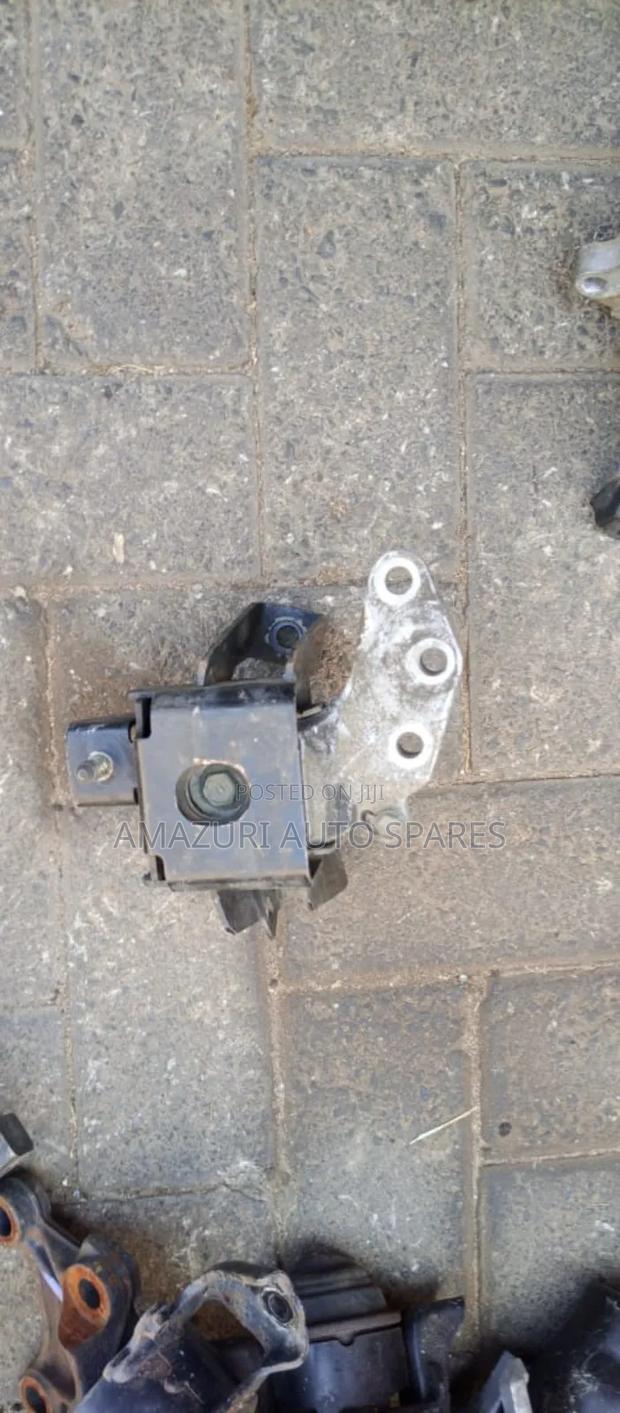 Suzuki Swift Engine Mount - thumbnail 2