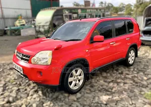 Nissan X-Trail 2.0 Petrol XE 2010 Red