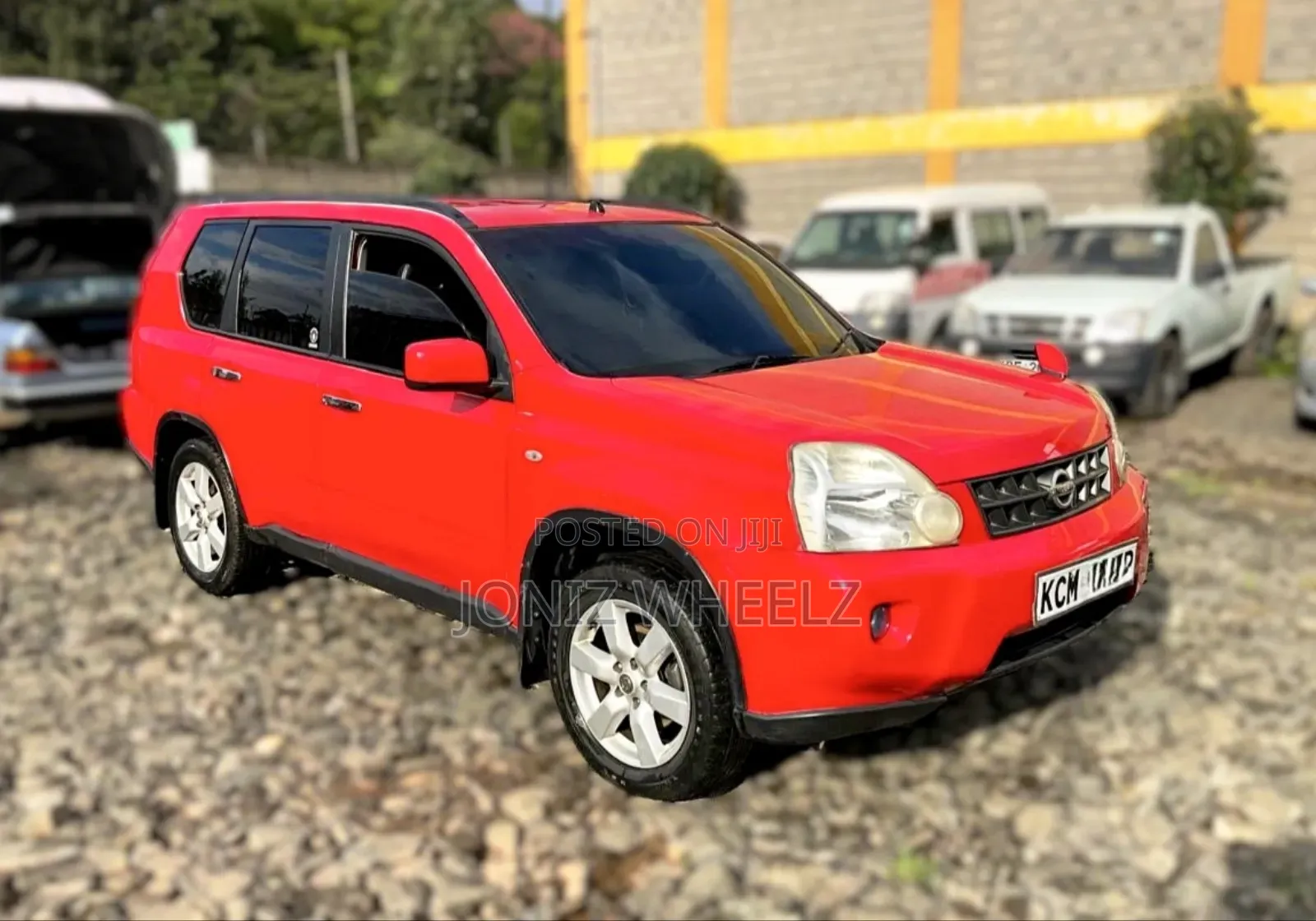 Nissan X-Trail 2.0 Petrol XE 2010 Red
