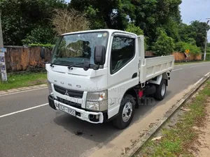 Mitsubishi Fuso Tipper Truck