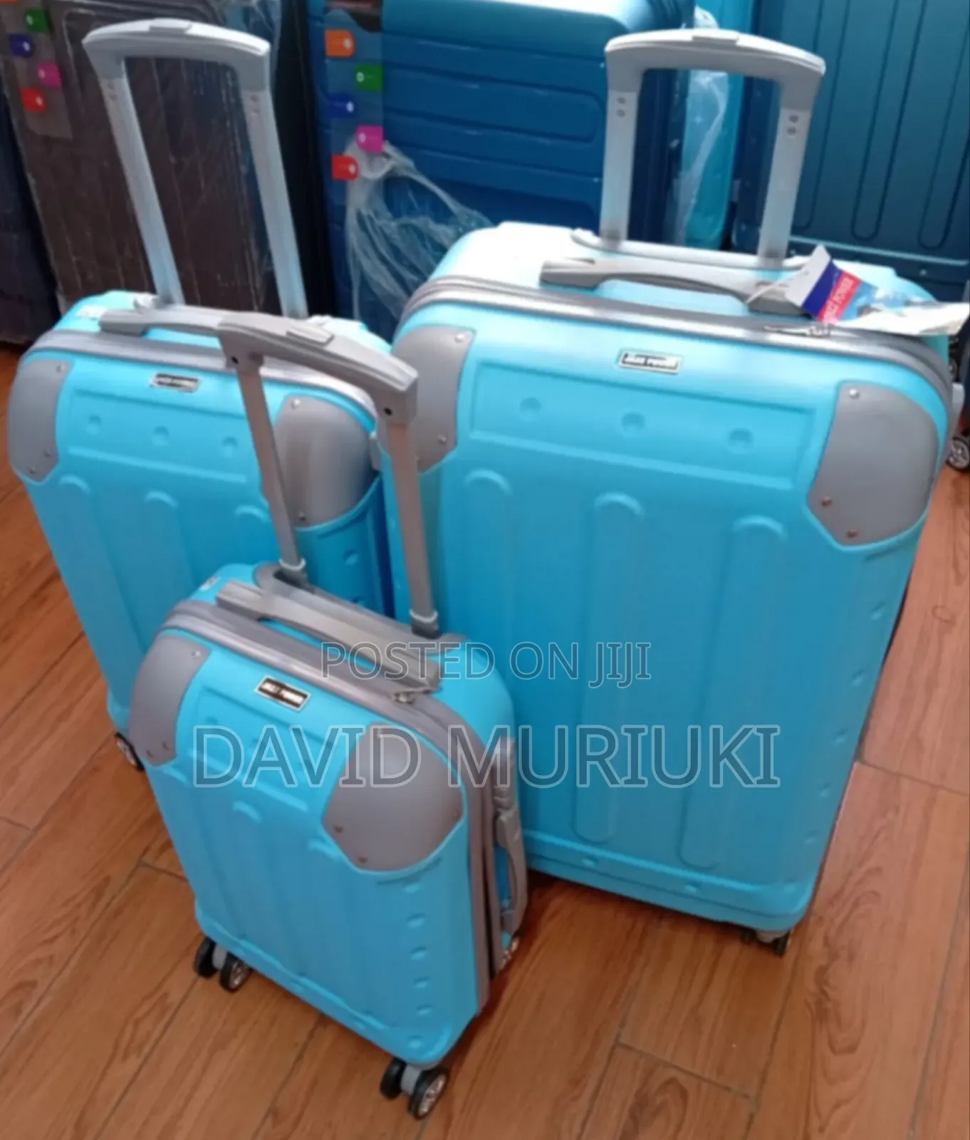 Durable 3-in-1 Rubber Suitcase Set – Travel in Style.