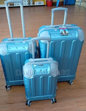 Premium 3-in-1 Spinner Suitcase Set – Smooth Secure Travel