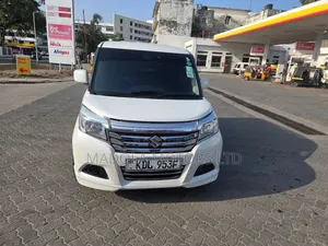 Suzuki Solio 2017 White