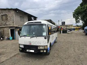 Toyota Coaster 2006 White