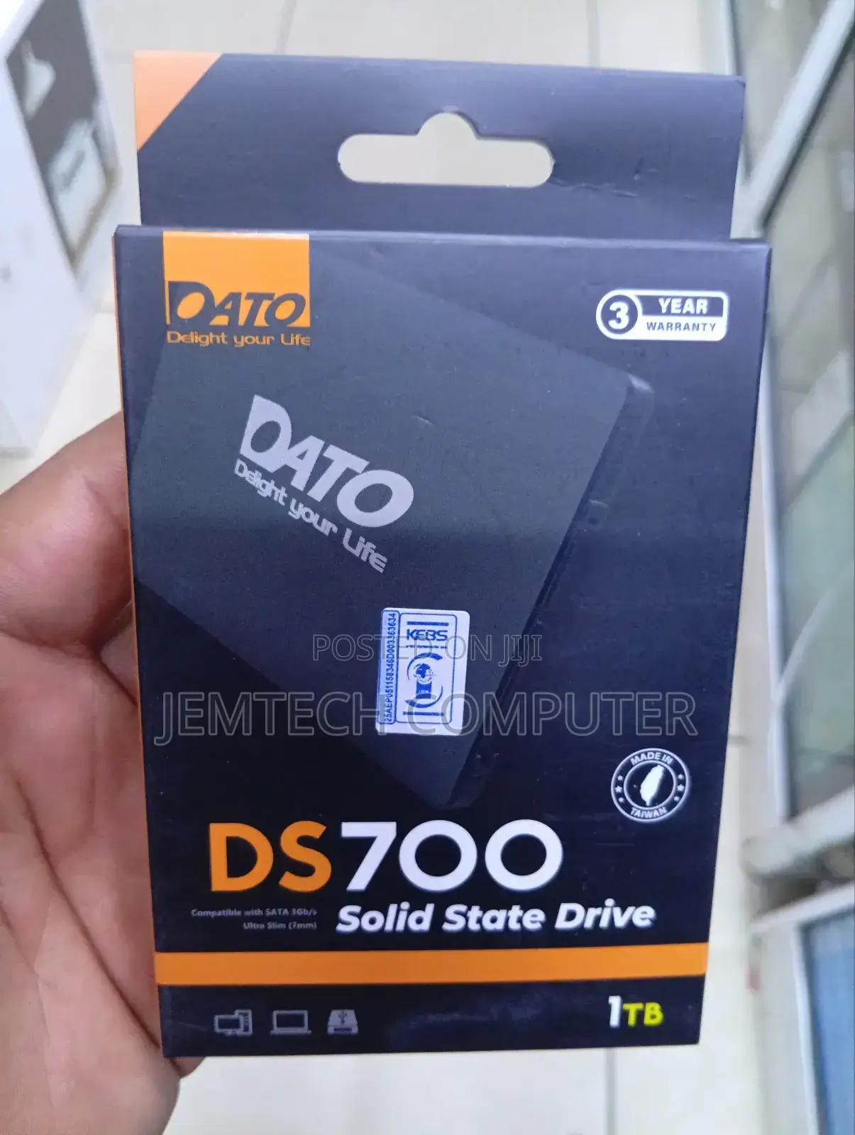 Dato Ds700 2.5'' 1tb SSD \\ Ds700 2.5'' 1tb Dato