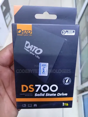 Dato Ds700 2.5'' 1tb SSD \\ Ds700 2.5'' 1tb Dato