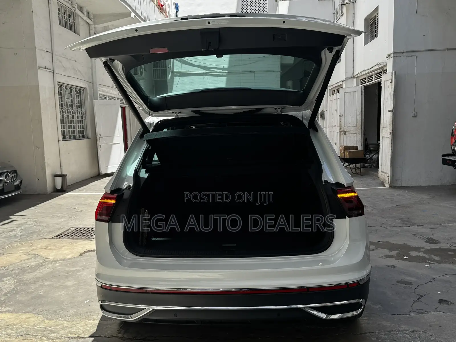 Volkswagen Tiguan 2021 White