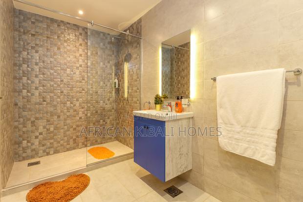 Condo With Rooftop Pool Gym in Westlands - thumbnail 3