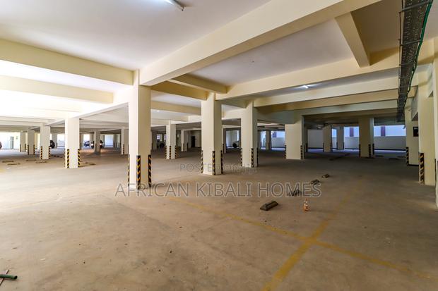 Condo With Rooftop Pool Gym in Westlands - thumbnail 9