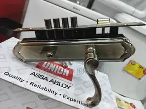 Plain Design Steel Door Lock