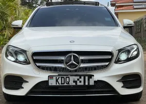 Mercedes-Benz E200 2017 White