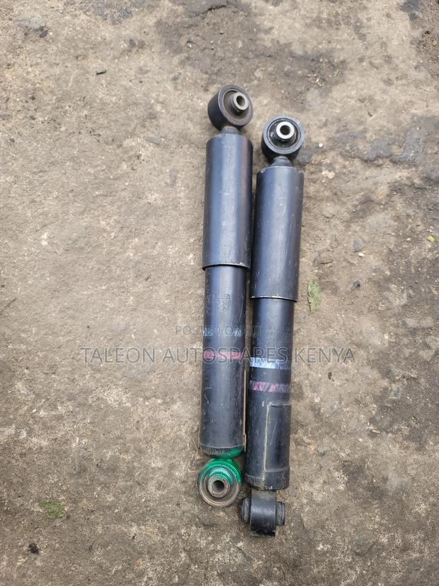 Toyota Harrier 2018 Rear Shocks - thumbnail 2