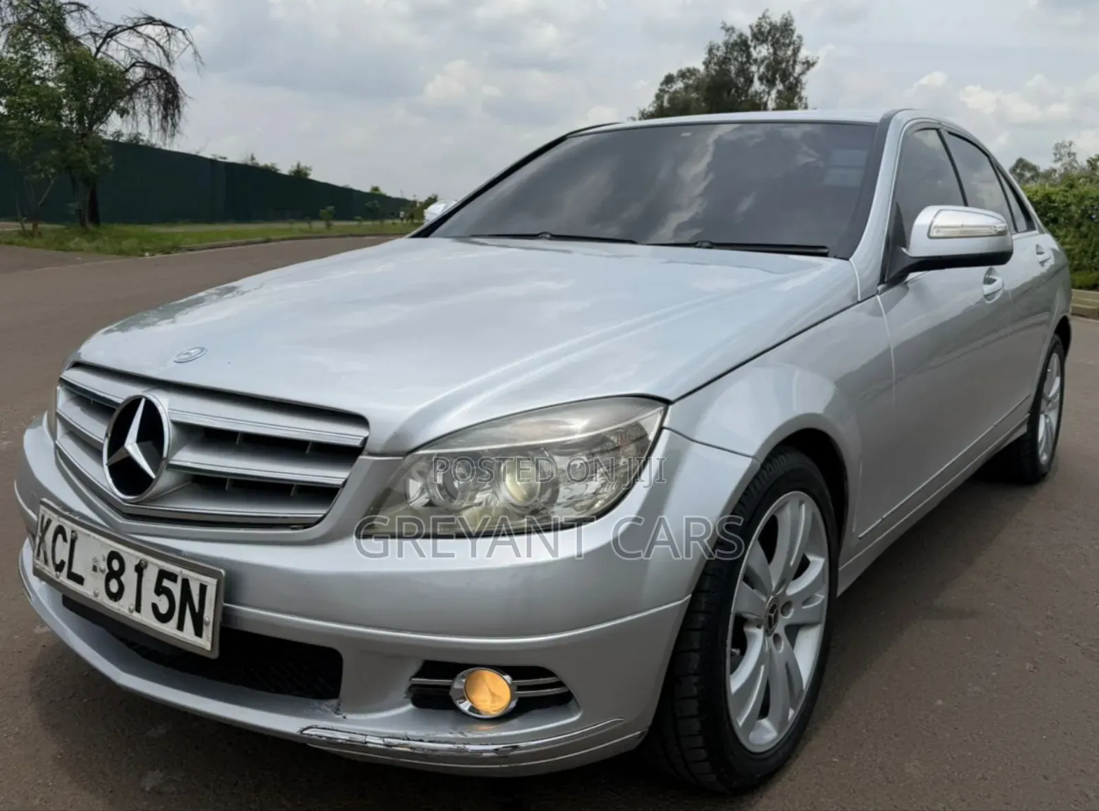 Mercedes-Benz C200 2010 Silver