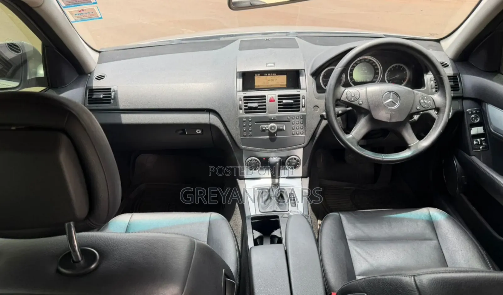 Mercedes-Benz C200 2010 Silver
