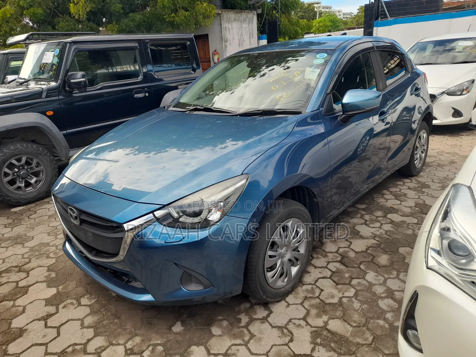 Mazda Demio 2018 Blue