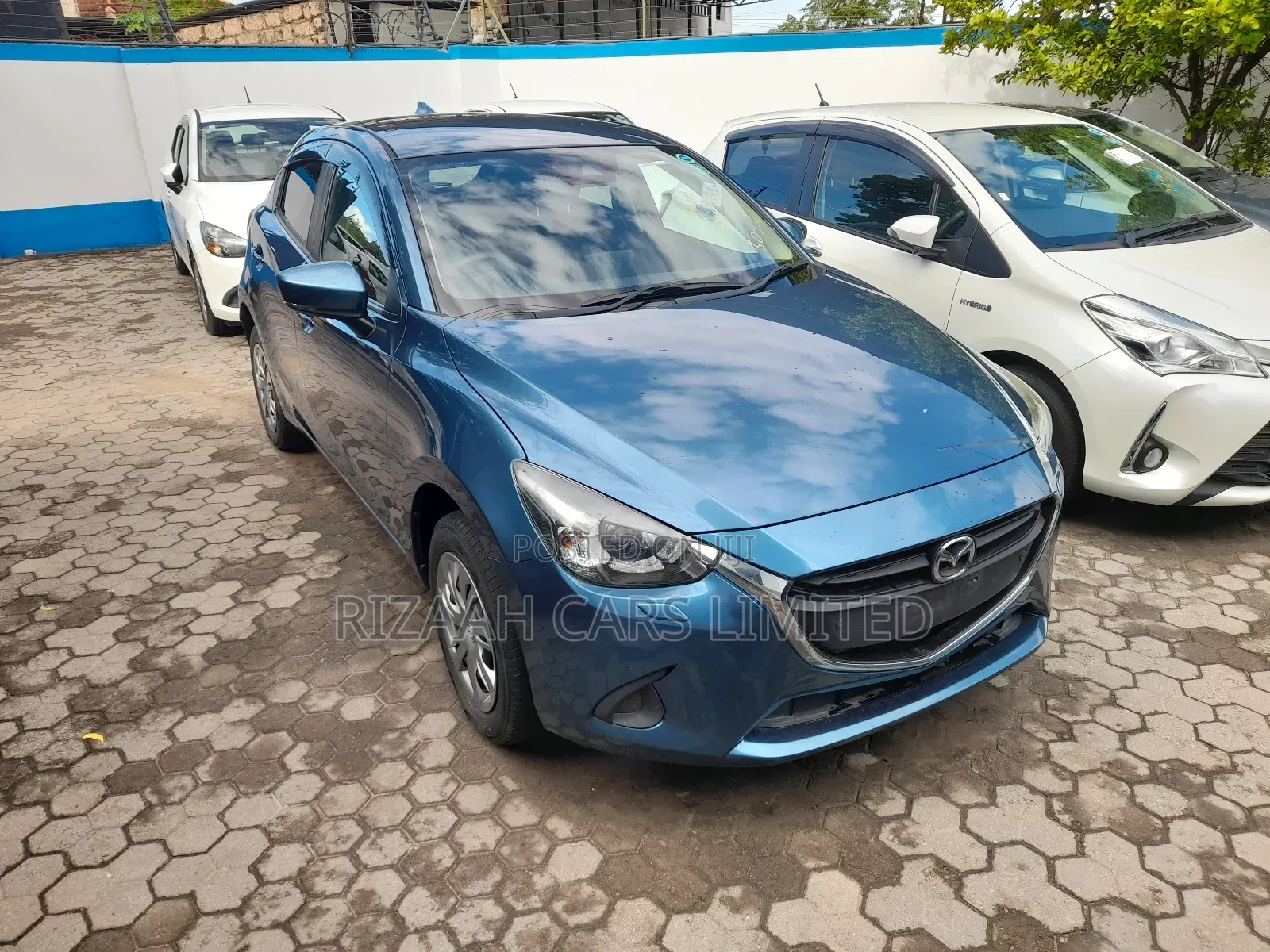 Mazda Demio 2018 Blue