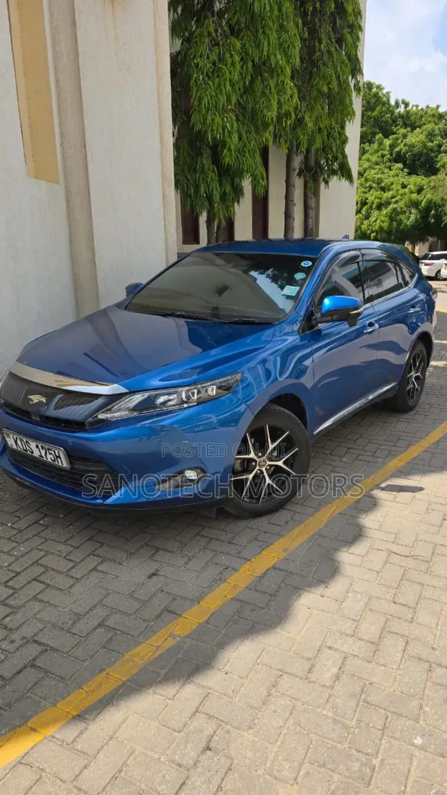 Toyota Harrier 2017 Blue