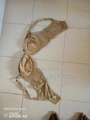 Golden Bra - thumbnail 2
