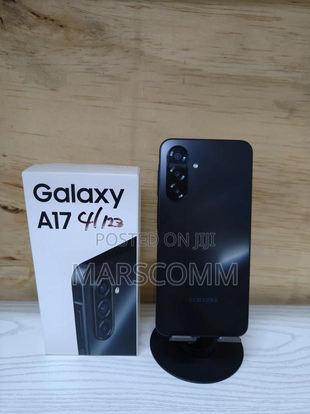 New Samsung Galaxy A17 128 GB White