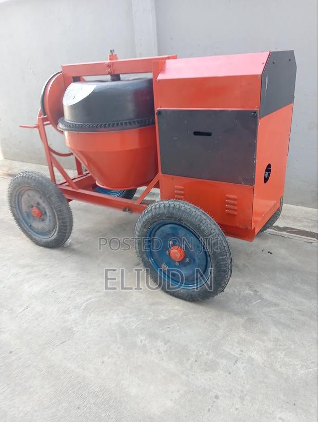 Long Lasting Concrete Mixer 500l Diesel Engine