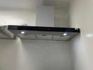 Newmatic 90cm Wall-Mount Kitchen Chimney Hood