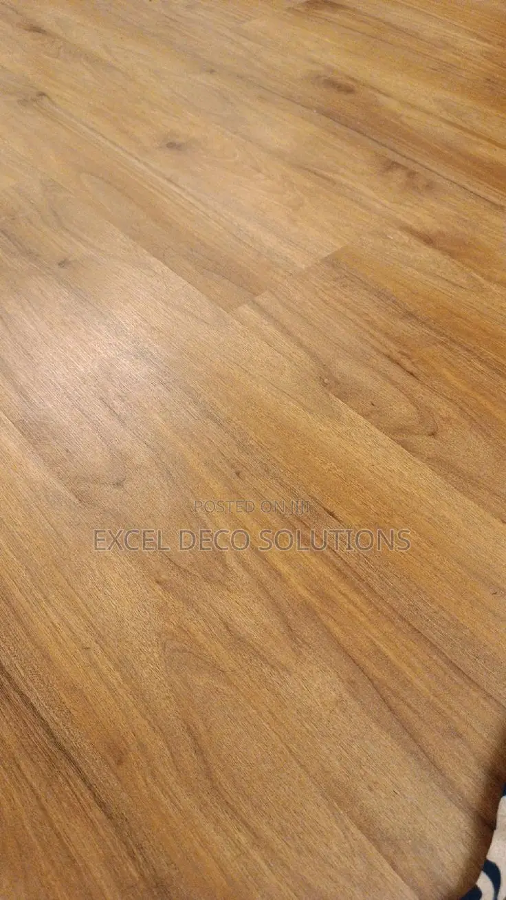 Vinyl Wooden Carpet for Living Room, Bedroom and Office Flooring