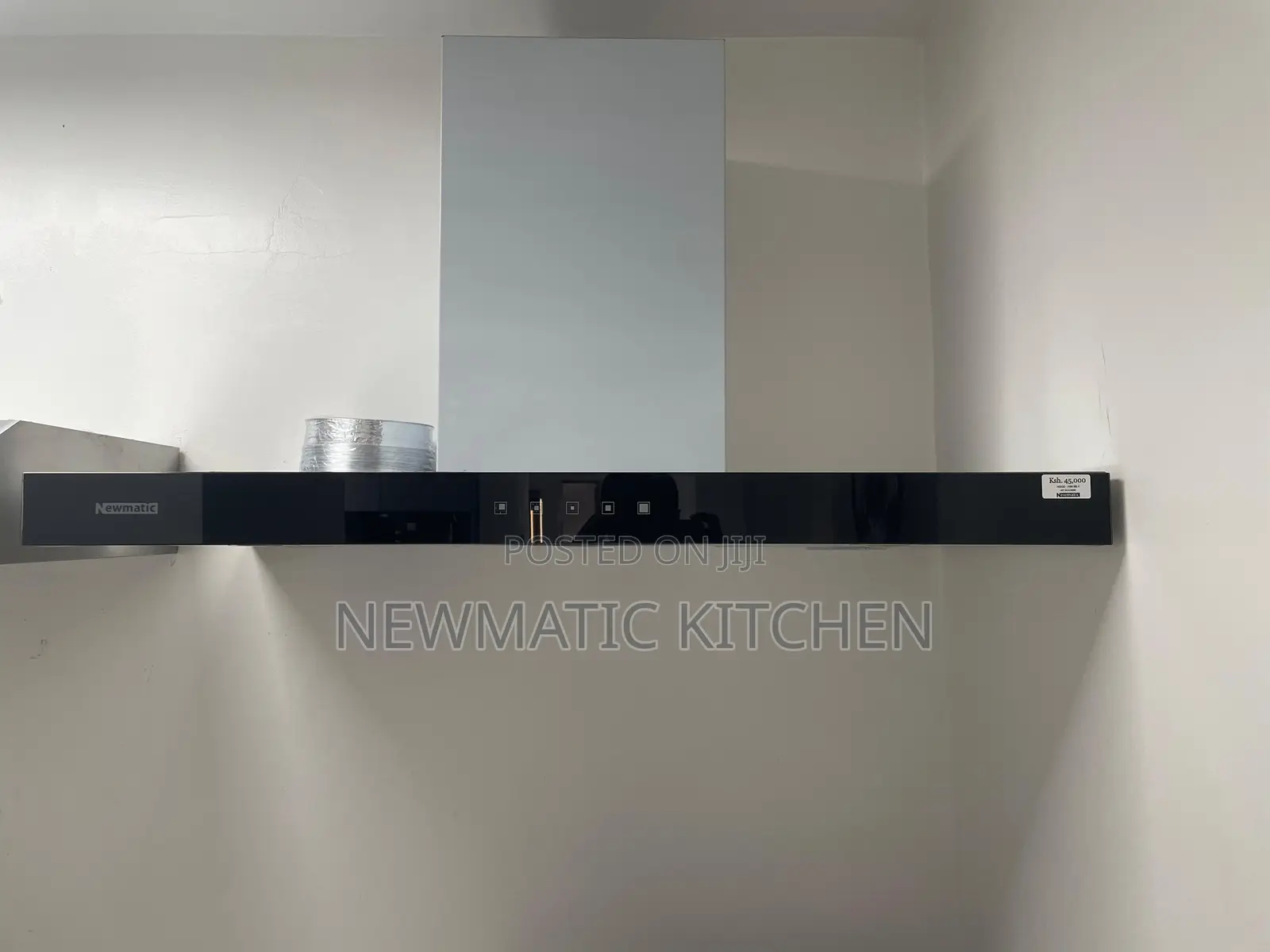 Newmatic 90cm Wall-Mount Kitchen Chimney Hood