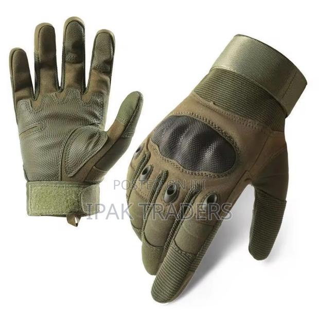 *Tactical Gloves* Full Finger Coverage