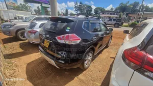Nissan X-Trail 2.0 Petrol FWD 2016 Black