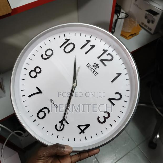 Spy Camera Wall Clock CCTV Surveillance Camera